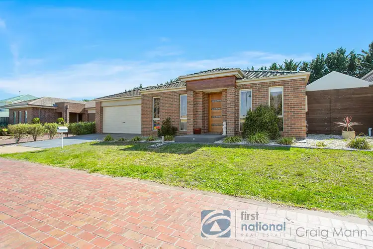 10 Mitch Court, Somerville VIC 3912