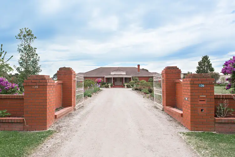 136 Remembrance Drive, Cardigan VIC 3352