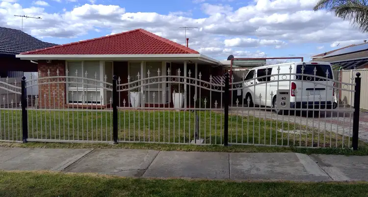 40 Lightwood crescent