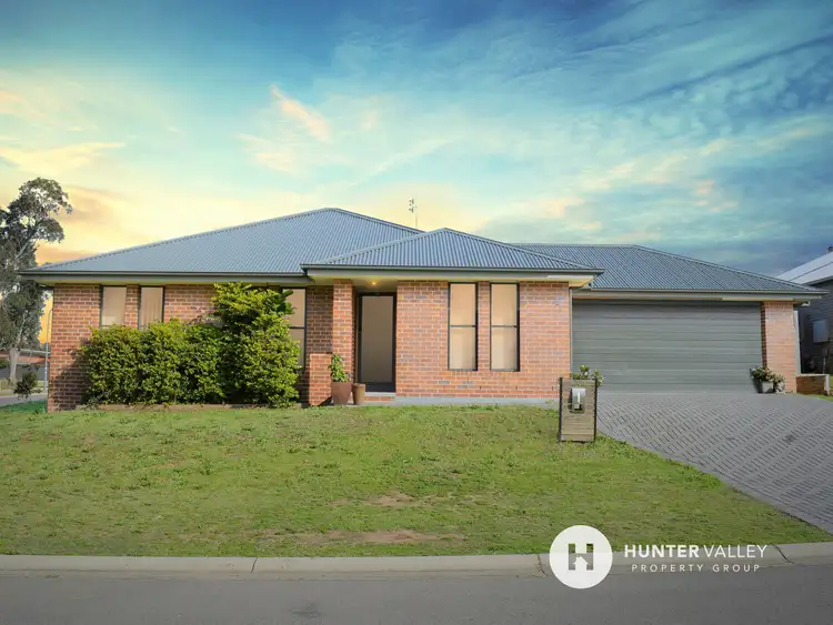 13a Myrtle Crescent, Aberglasslyn NSW 2320