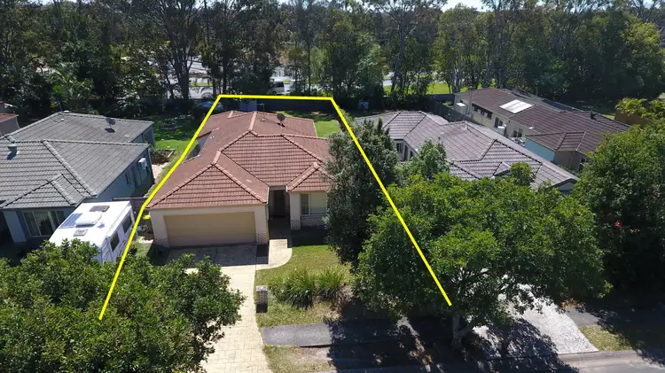 24 Merrilaine Crescent, Merrimac QLD 4226