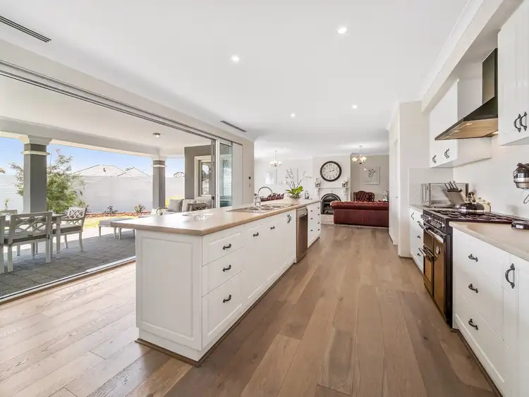 Seventh view of Homely house listing, 28 Fairlead Link, South Guildford WA 6055