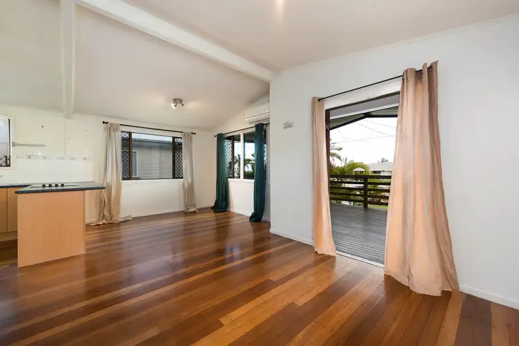 Fifth view of Homely house listing, 32 HALE STREET, Margate QLD 4019