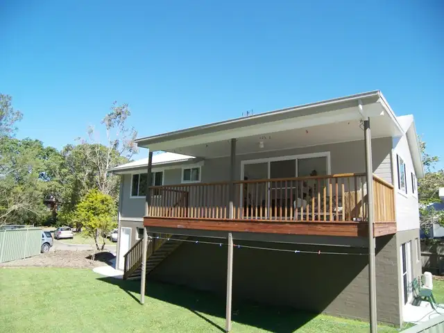 5 Bindaree Way, Ocean Shores NSW 2483
