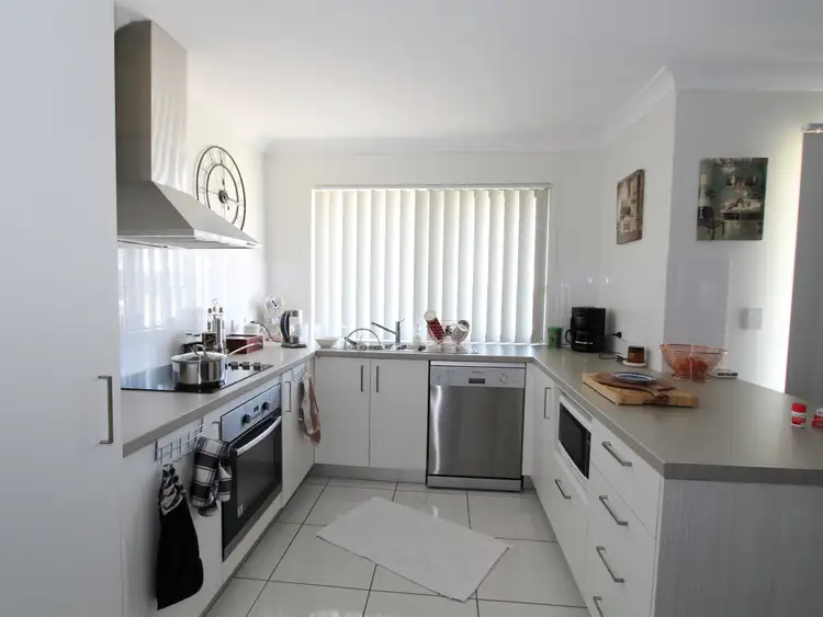 Fifth view of Homely semi-detached listing, 2/12 Tawney Street, Lowood QLD 4311