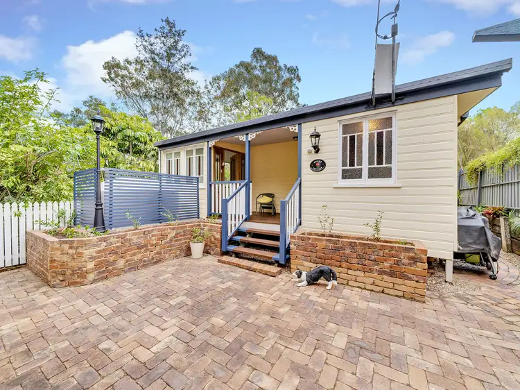 9 RONALD STREET, Bundamba QLD 4304