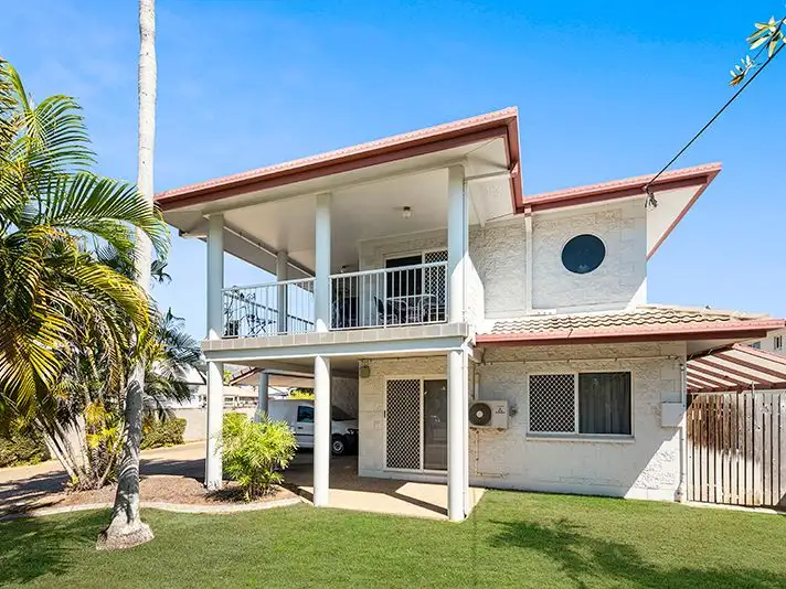 Main view of Homely apartment listing, 1/17 Lowth Street, Rosslea QLD 4812