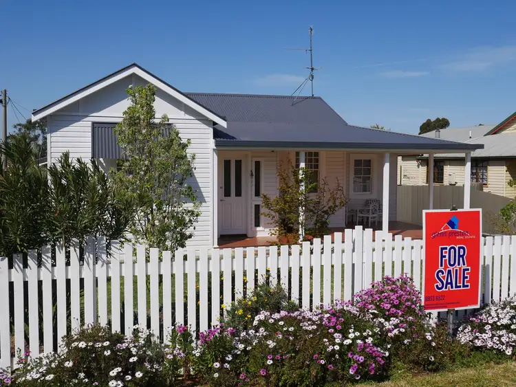 22 Waratah Street, Leeton NSW 2705