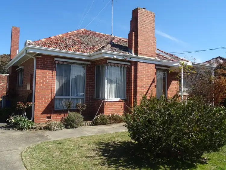 1 Poplar Street, Wendouree VIC 3355