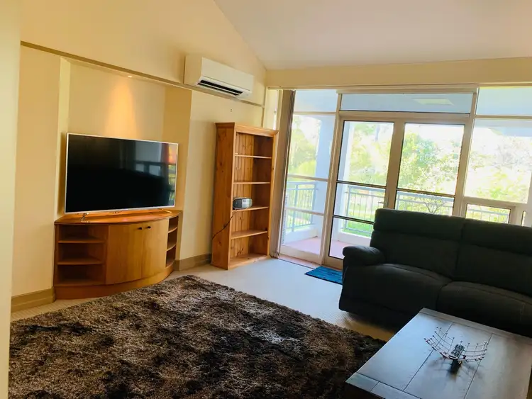 Fourth view of Homely unit listing, 76 Chichester Drive, Arundel QLD 4214