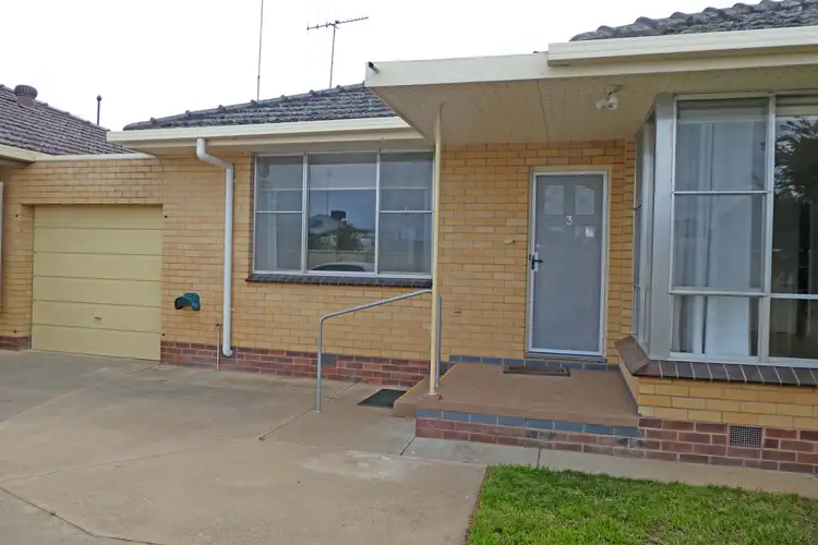 3/15 Richards Street