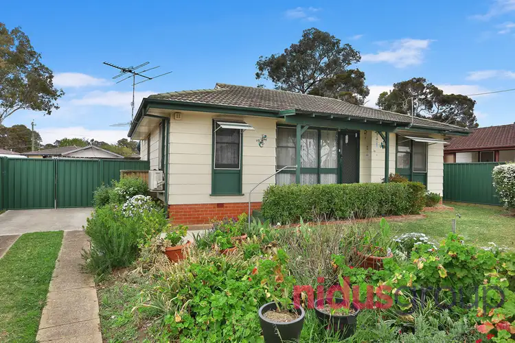 34 Copeland Road, Lethbridge Park NSW 2770