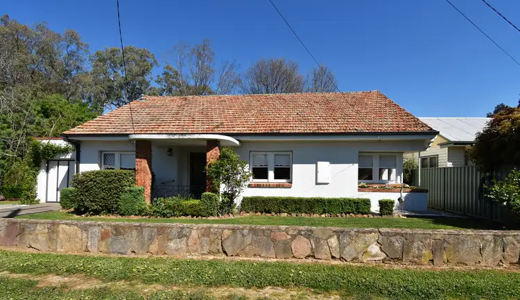 Third view of Homely house listing, 6 GRAHAM AVENUE, Wangaratta VIC 3677