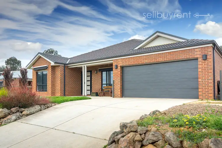 10 PEREGRINE PLACE, Wodonga VIC 3690