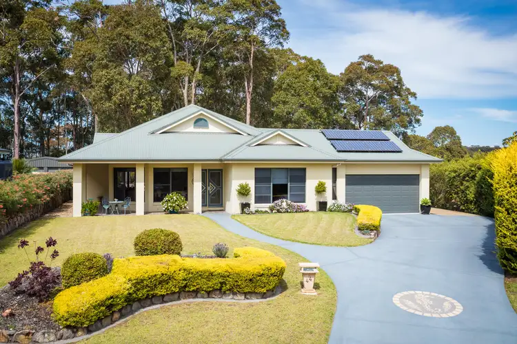 44 Dawn Parade, Kianga NSW 2546