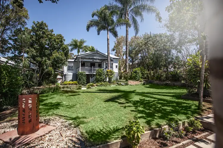 6 PRYDE STREET, Woodend QLD 4305