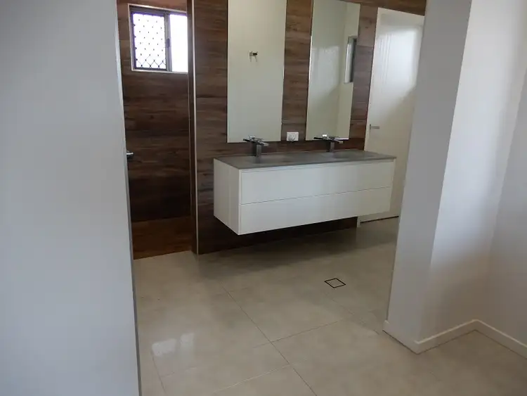Fifth view of Homely house listing, 25 Eluma Mews, Smithfield QLD 4878