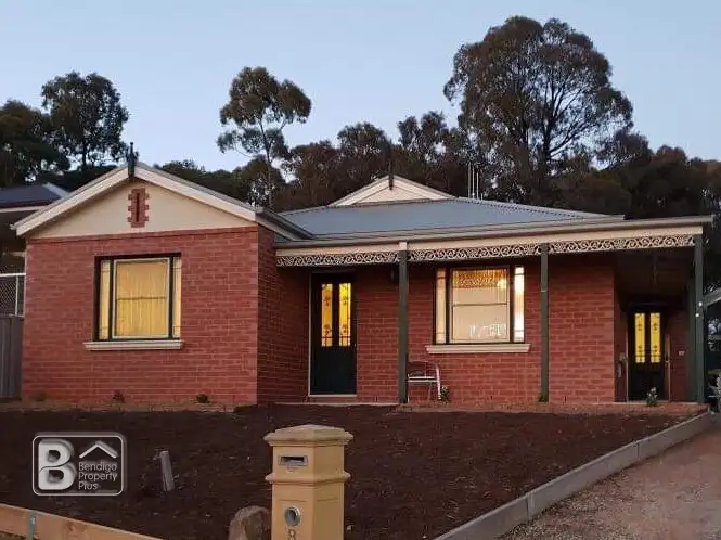 8 Moonah Court, Eaglehawk VIC 3556
