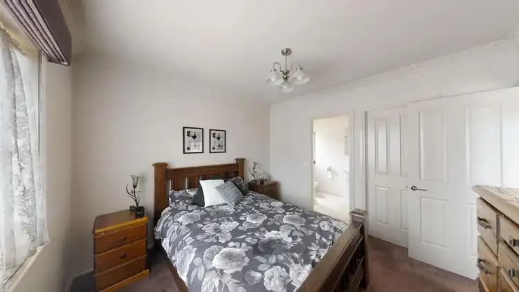 Sixth view of Homely house listing, 8 Moonah Court, Eaglehawk VIC 3556