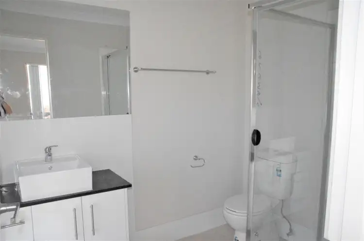 Fifth view of Homely house listing, 20 Samuel Court, Yamanto QLD 4305
