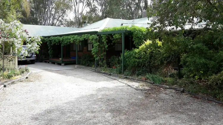 9 Baratta Street, Moulamein NSW 2733