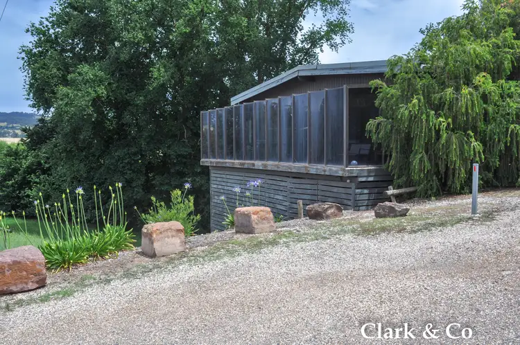 Main view of Homely villa listing, 4/4 Omega Street, Merrijig VIC 3723
