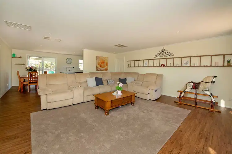 Sixth view of Homely house listing, 3 Sunset Court, Yarrawonga VIC 3730