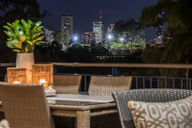 30 Scott Road, Herston QLD 4006