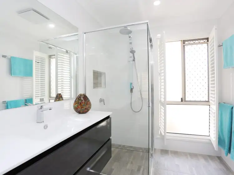 Sixth view of Homely house listing, 10 Contessa Place, Bracken Ridge QLD 4017