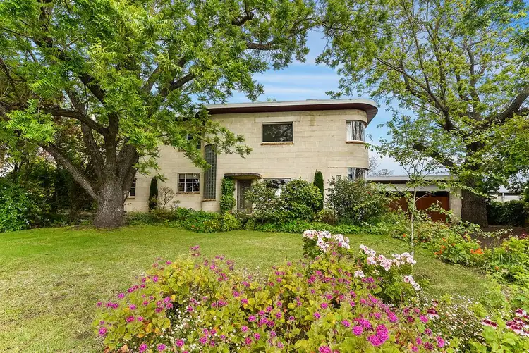 68 Bay Road, Mount Gambier SA 5290