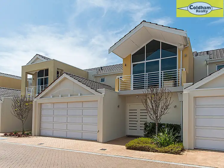 Second view of Homely townhouse listing, 5/12 Sonnet Close, Woodlands WA 6018