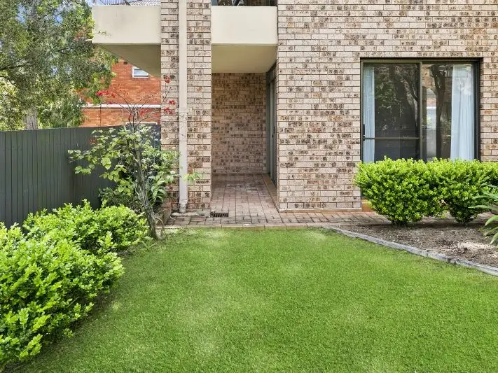 Fifth view of Homely apartment listing, 2/27-31 Kingsway, Dee Why NSW 2099