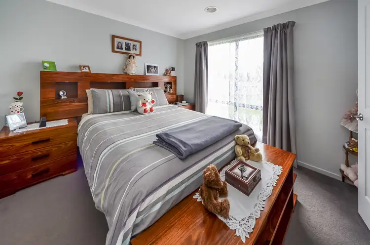 Third view of Homely house listing, 2 Tareel Court, Portland VIC 3305