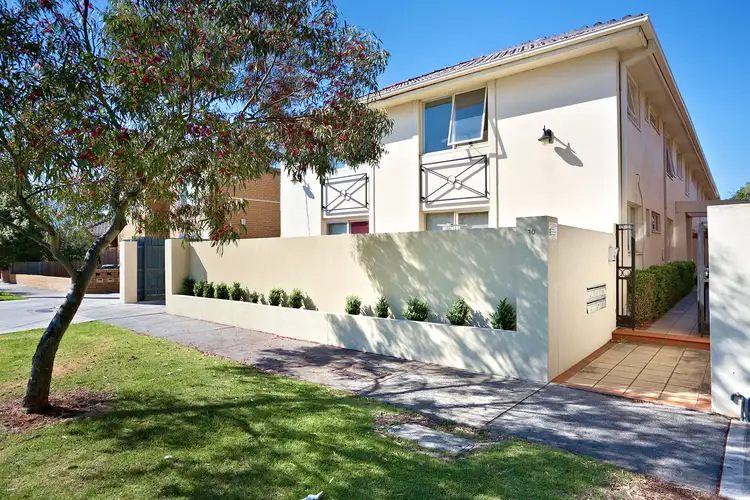 1/10 McColl Crt, Brunswick West VIC 3055