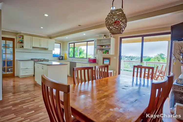 Fifth view of Homely house listing, 7 Camley Court, Berwick VIC 3806