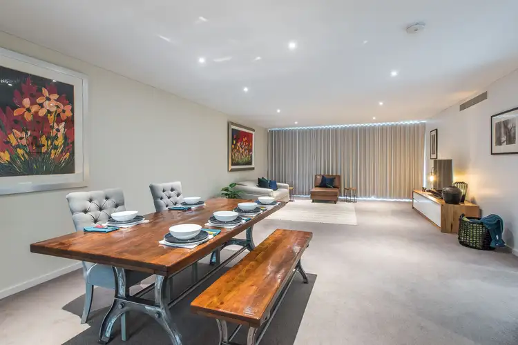 16/23 Bow River, Burswood WA 6100