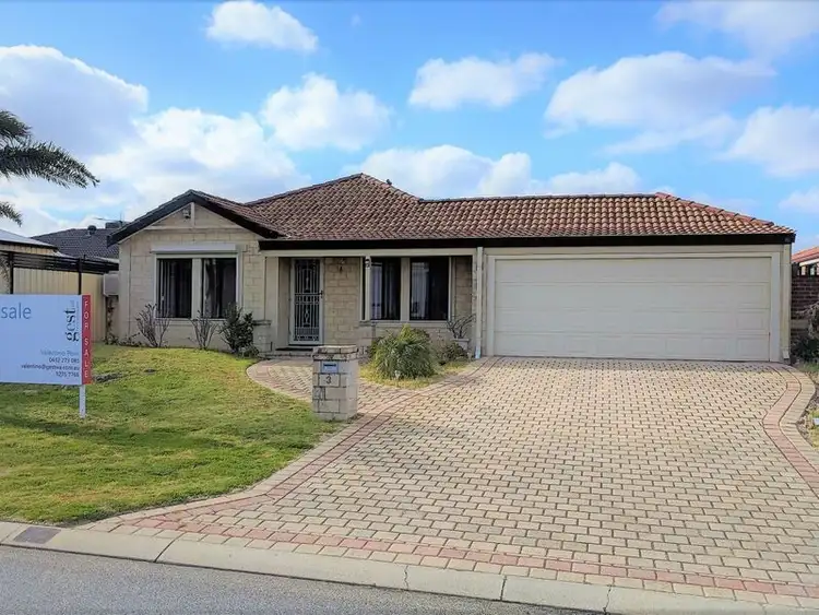 3 Dandenong Way, Alexander Heights WA 6064