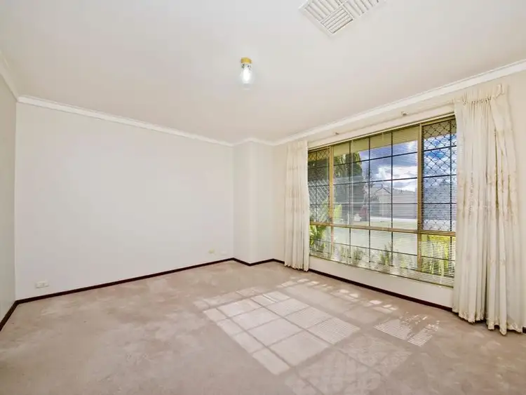 Fifth view of Homely house listing, 10 Wells Court, Noranda WA 6062
