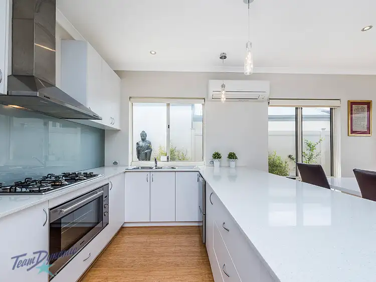 Seventh view of Homely house listing, 6 Caraway Gate, Stirling WA 6021