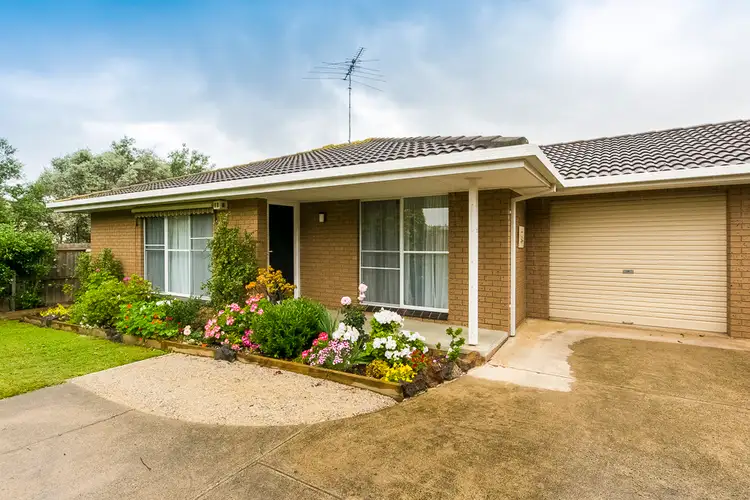 2/424 RYRIE STREET, East Geelong VIC 3219