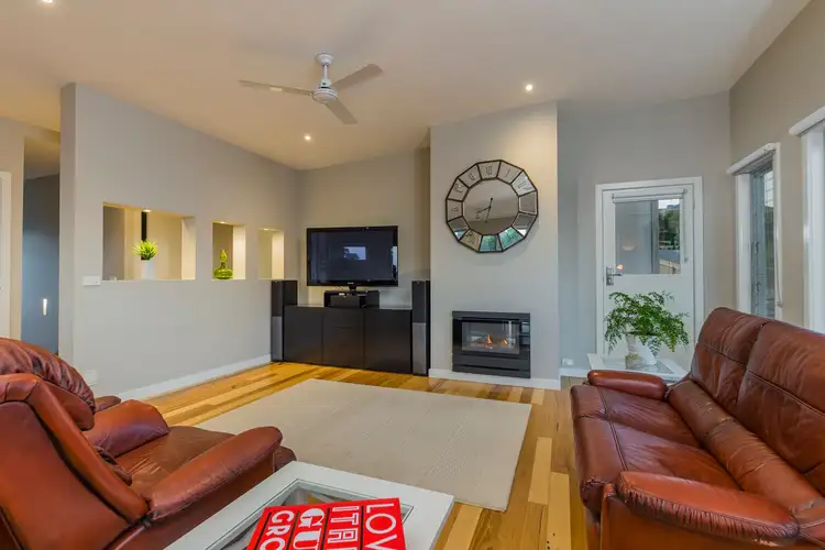 Seventh view of Homely townhouse listing, 1/11-12 ANDE COURT, Highton VIC 3216