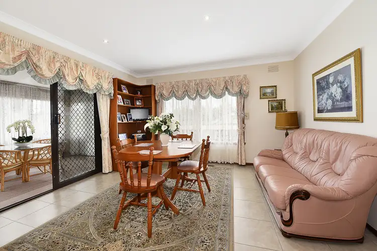 Fifth view of Homely house listing, 4 Larwood Close, Avondale Heights VIC 3034