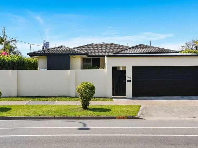 104 Rio Vista Boulevard, Broadbeach Waters QLD 4218