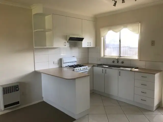 Second view of Homely unit listing, 4 /10 Rolland Street, Sale VIC 3850