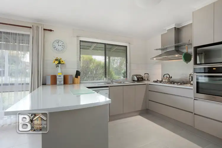 111-113 Crusoe Road, Kangaroo Flat VIC 3555