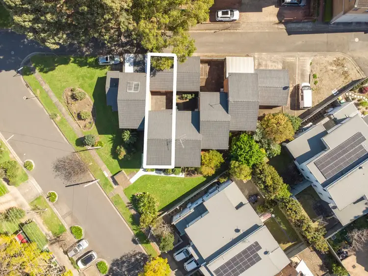 4 Belmore Street