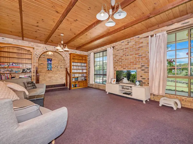 Fifth view of Homely house listing, 4 Kulgun Court, Ocean Shores NSW 2483