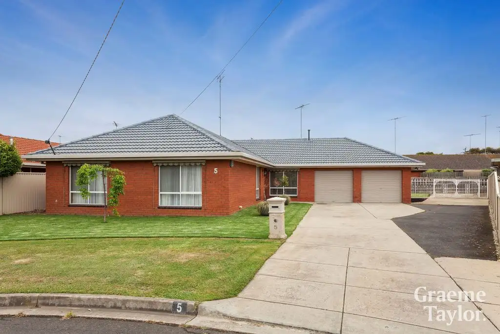 Main view of Homely house listing, 5 McGill Court, St Albans Park VIC 3219