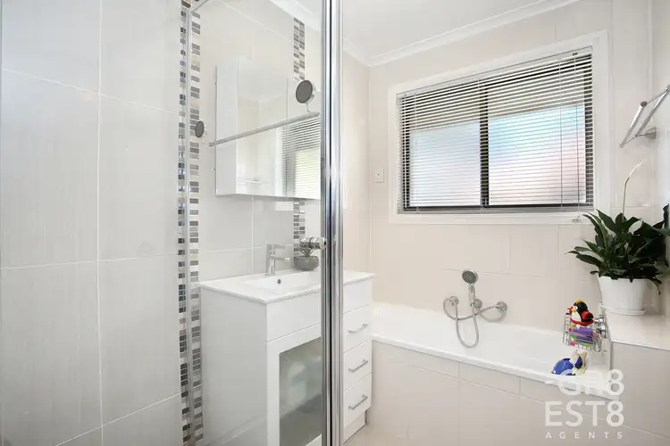 Sixth view of Homely house listing, 5 Luke Court, Hampton Park VIC 3976