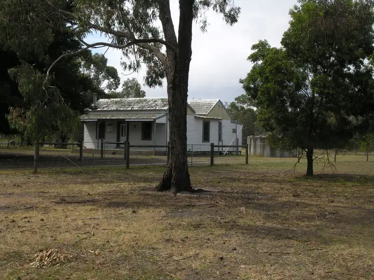 549 Seaspray Road, Longford VIC 3851